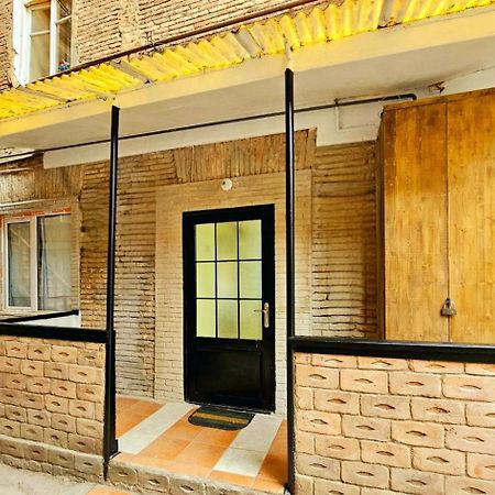 Apartment In The Old District Tbiliszi Kültér fotó