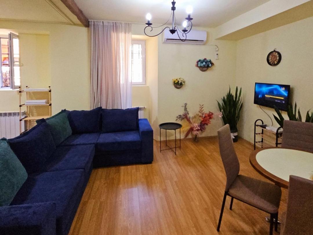 Apartment In The Old District Tbiliszi Kültér fotó